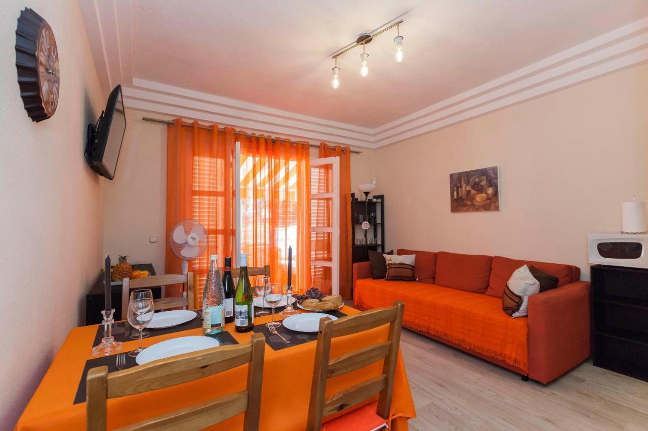 Cozy Apartment Orlando Адехе Екстериор снимка