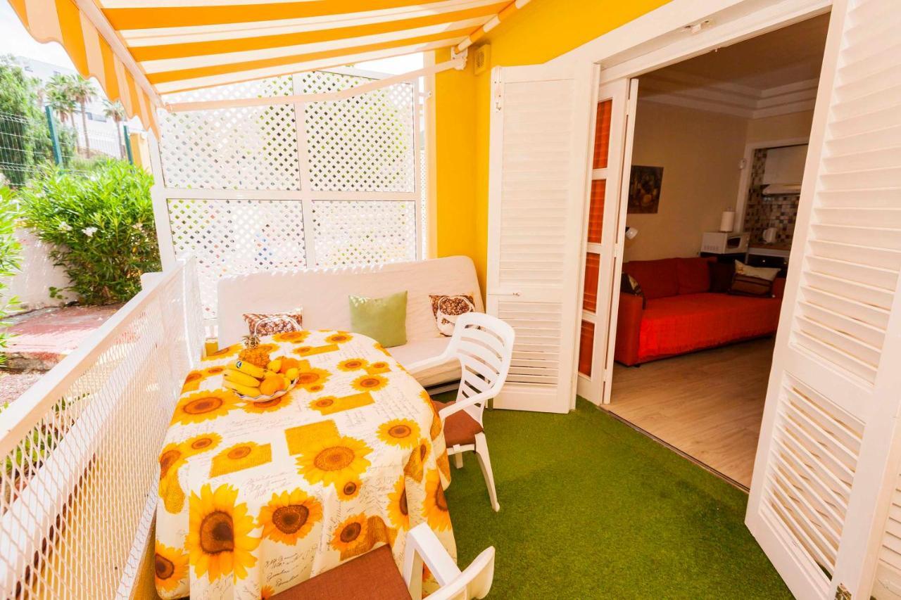 Cozy Apartment Orlando Адехе Екстериор снимка